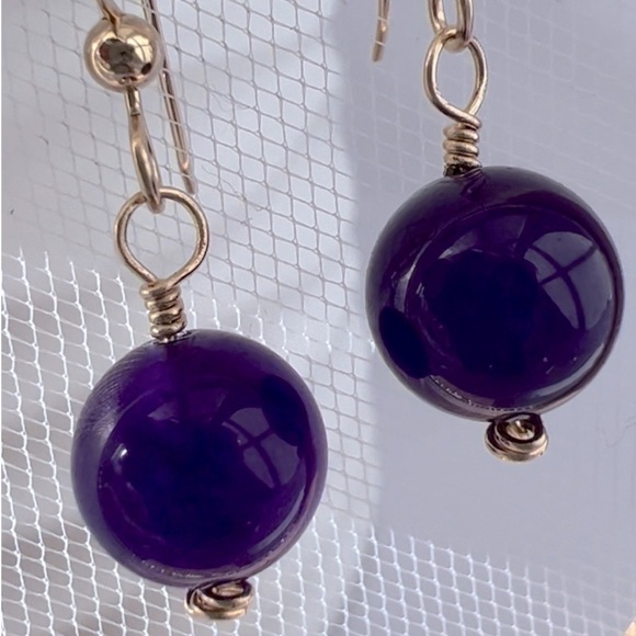 Artisan Jewelry - ARTISAN Purple Jade and 14K Gold Wire Wrapped Dangle Earrings